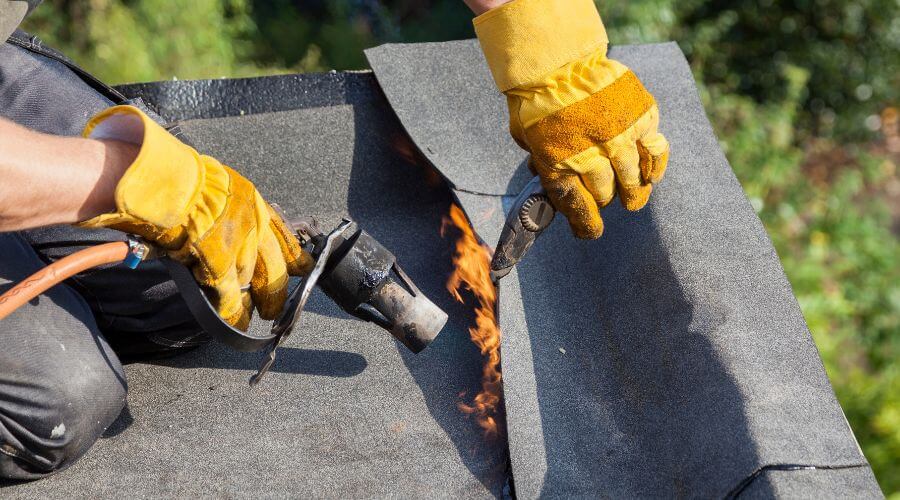 Expert Emergency Roof Repairs services in Negley, OH